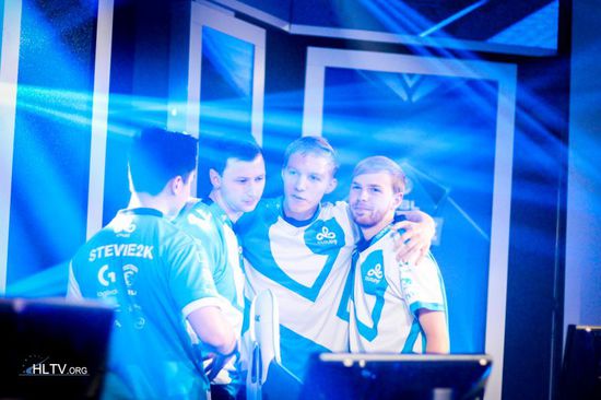 CS:GO ESL选拔赛Tyloo陷入绝境 梦幻开局被C9翻盘